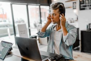 5 Ways Remote Workers Can Improve Their Communication Skills