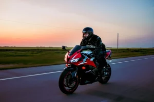 Tips To Help You Choose Men Motorcycle Riding Gear