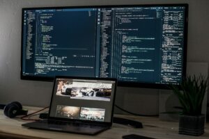 Tips For Buying Triple Monitors On Black Friday