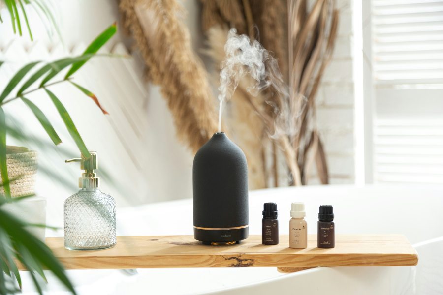 Choosing The Perfect Scents For Your Customized HVAC Scent Diffuser System